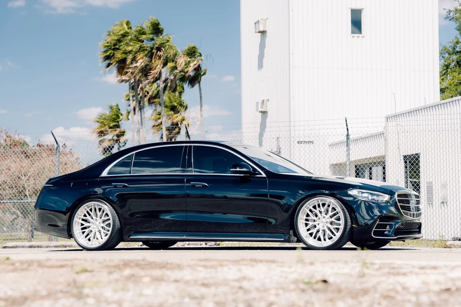 Strasse SV10M-RS Deep Concave FS on Mercedes-Benz S-Class W223.1, photo 4
