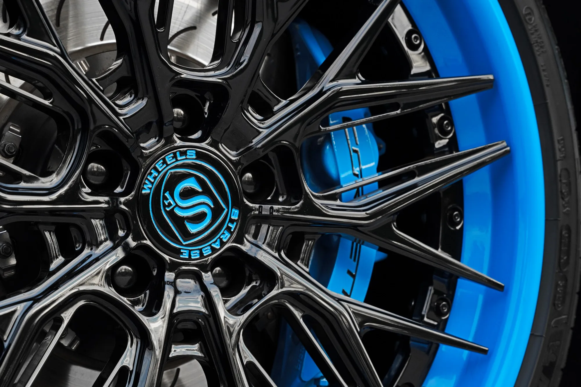 Strasse SV10M-RS Deep Concave FS on Chevrolet Corvette C7, photo 3