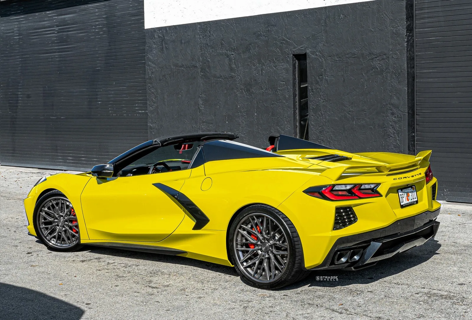 Strasse SV10M-RS Deep Concave FS on Chevrolet Corvette C8, photo 6