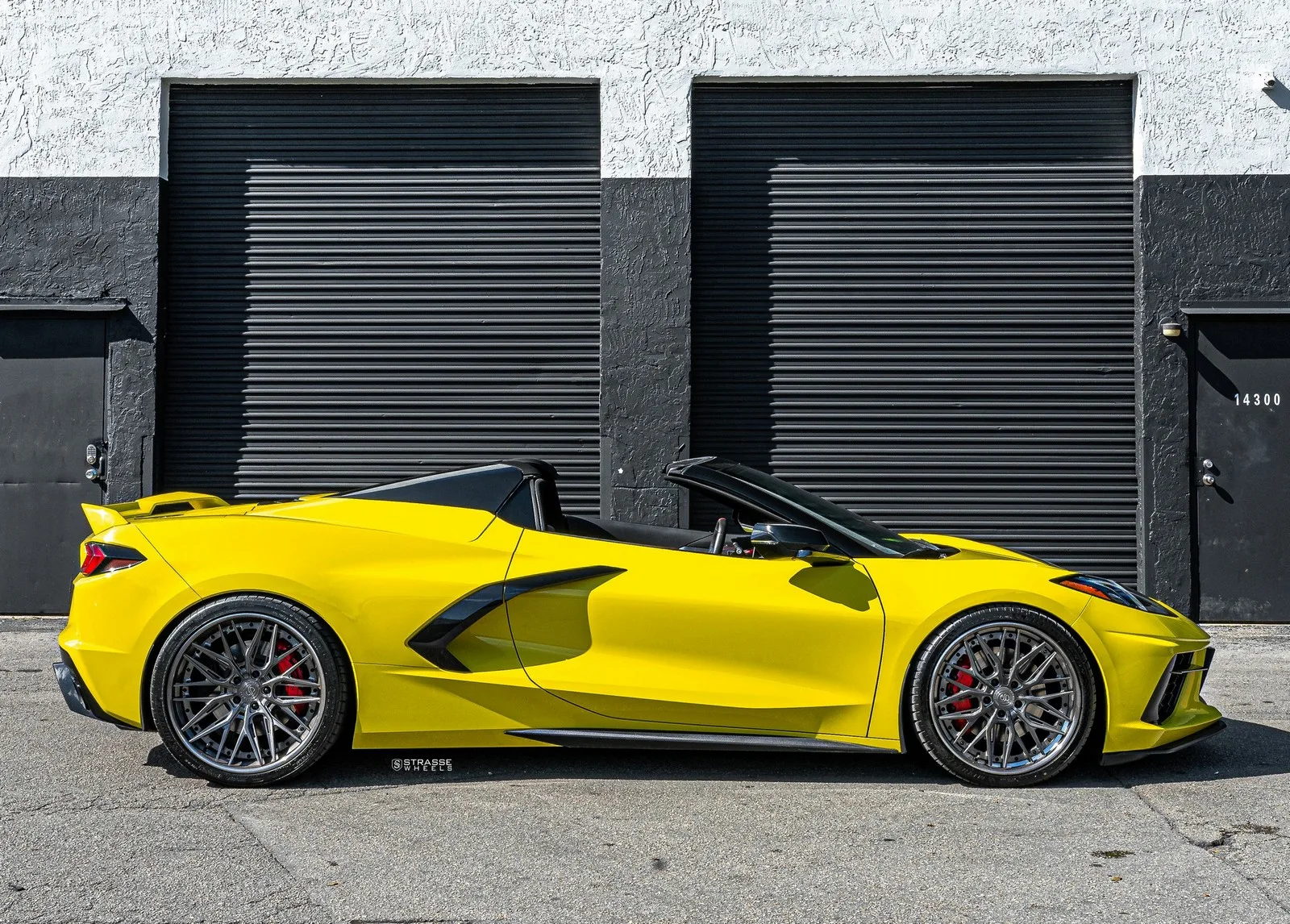 Strasse SV10M-RS Deep Concave FS on Chevrolet Corvette C8, photo 5