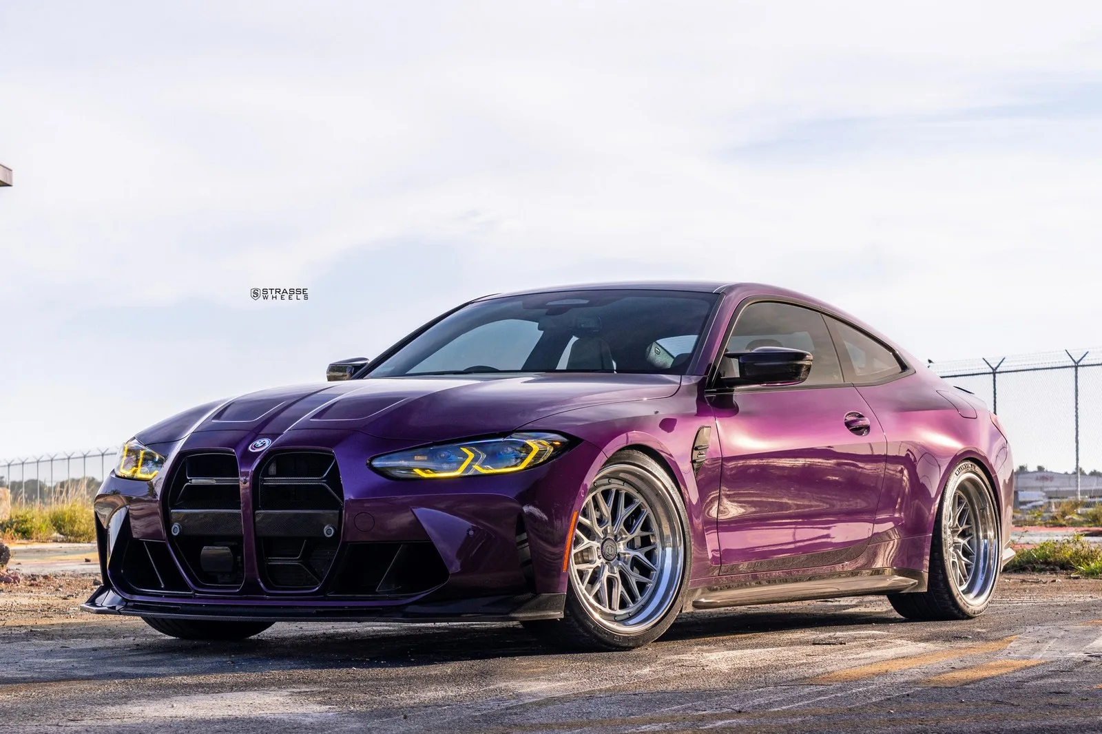 Strasse SV10M Track Series on BMW M4 G82.2, photo 2