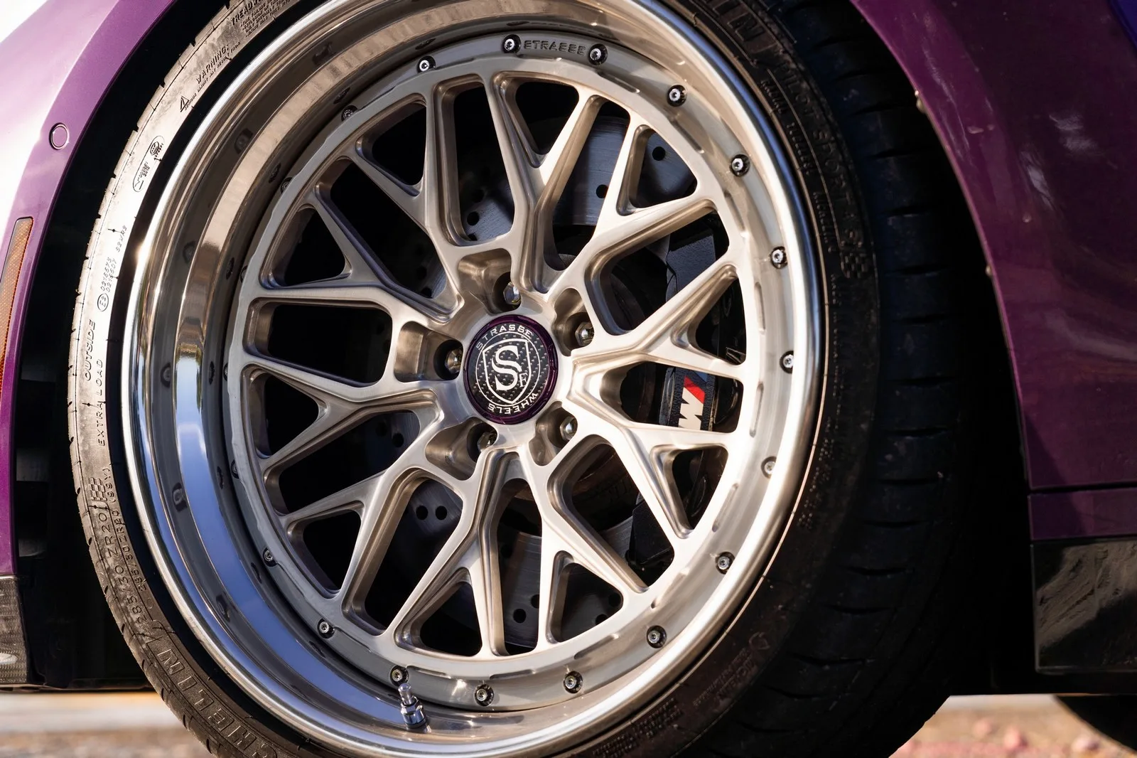 Strasse SV10M Track Series on BMW M4 G82.2, photo 4