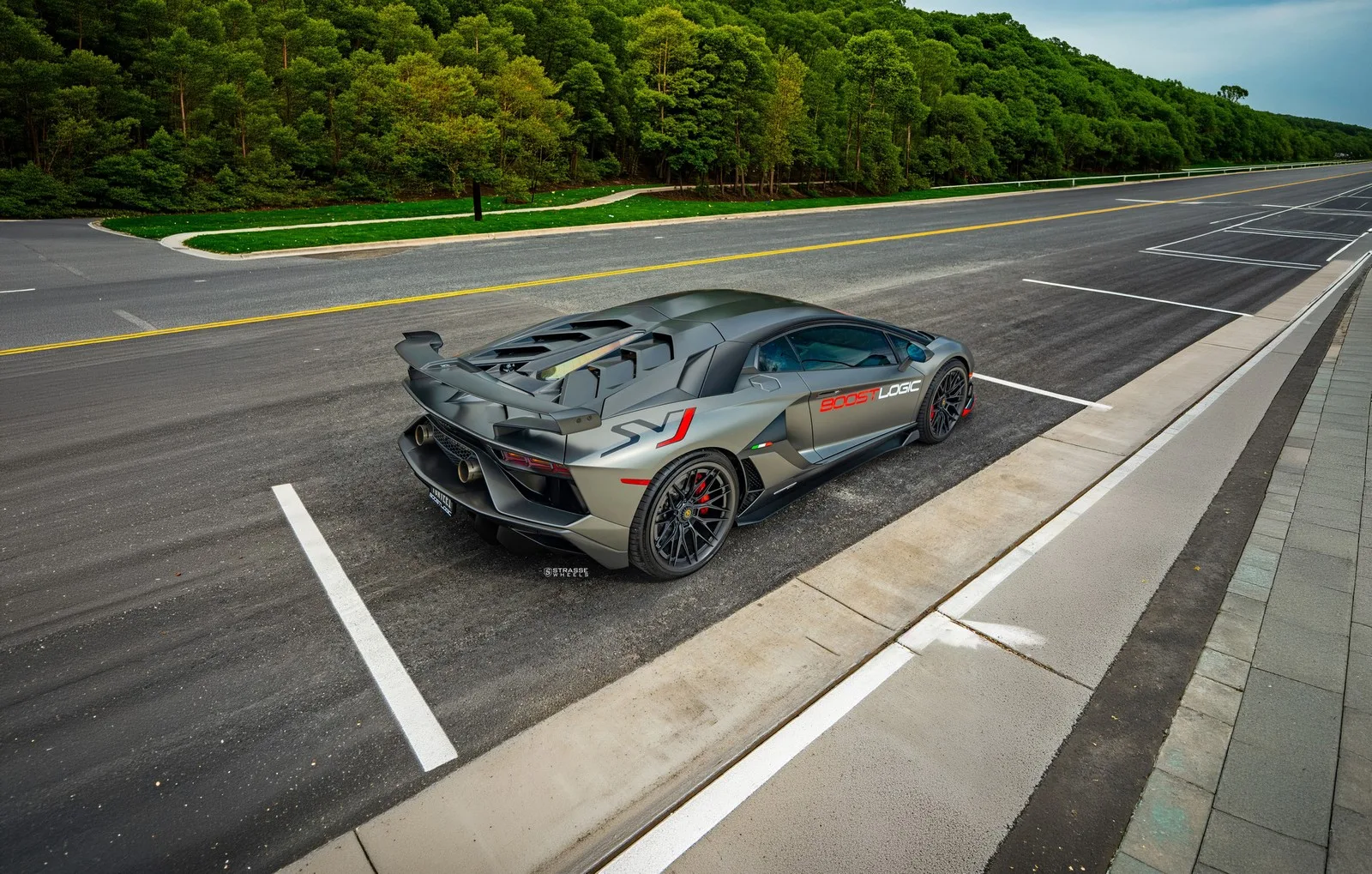 Strasse SV10M Ultralight Carbon Series on Lamborghini Aventador First Gen.2, photo 11