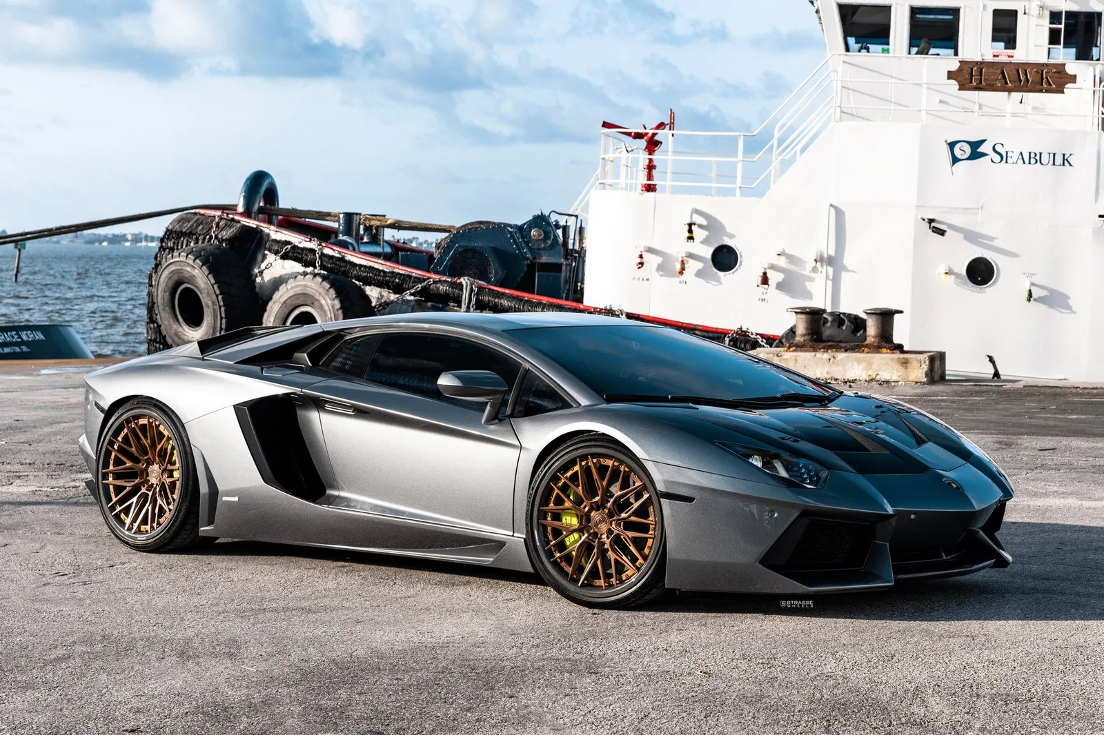 Strasse SV10M Ultralight Carbon on Lamborghini Aventador First Gen.1, photo 2
