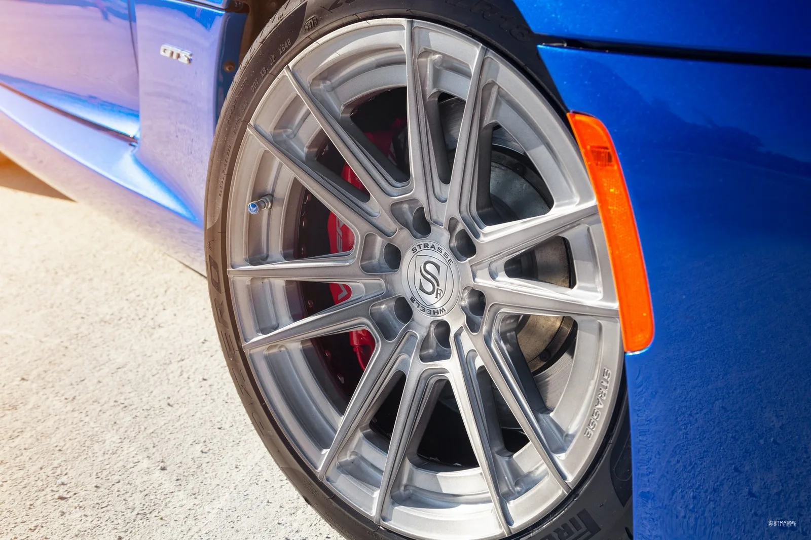 Strasse SV12 Deep Concave Duoblock on Dodge Viper VX I (5th gen)
