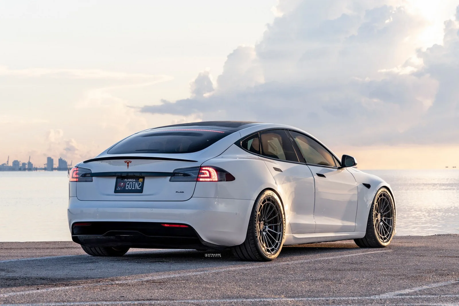Strasse SV15 Aero Deep Concave Duoblock on Tesla Model S Facelift (2021-), photo 10