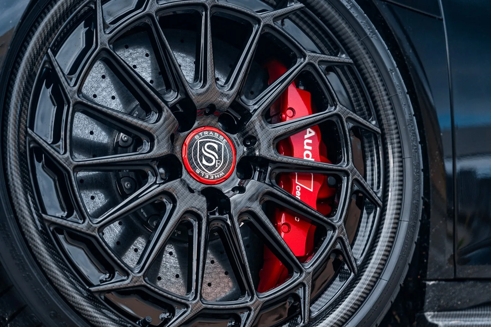 Strasse SV15-FF Deep Concave FS on Audi R8 Type 4S.2, photo 5