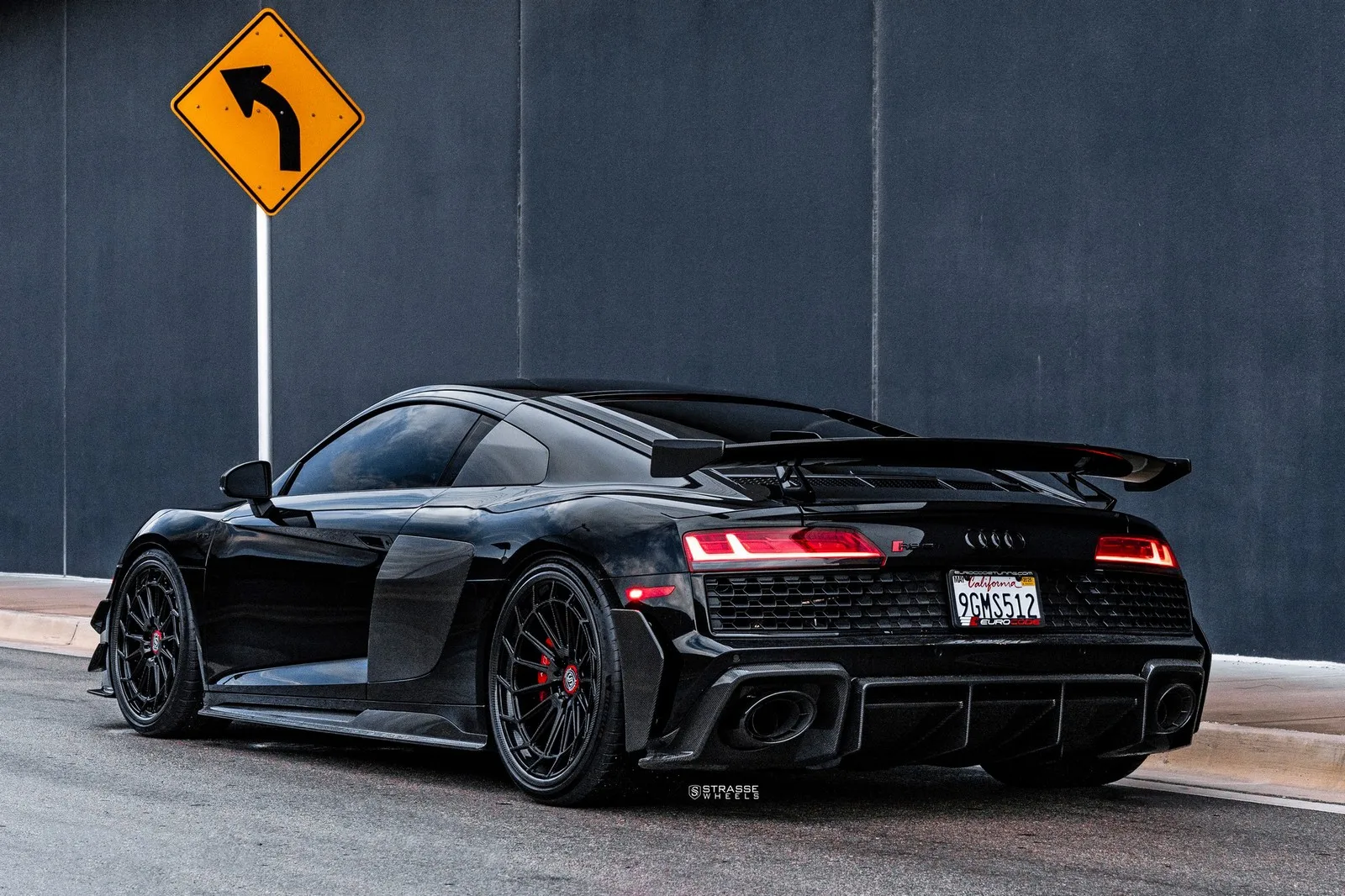 Strasse SV15-FF Deep Concave FS on Audi R8 Type 4S.2, photo 9