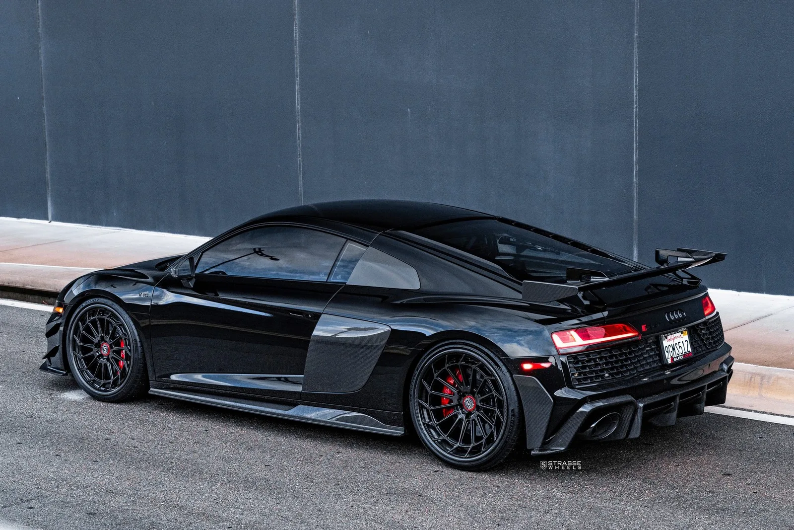 Strasse SV15-FF Deep Concave FS on Audi R8 Type 4S.2, photo 11