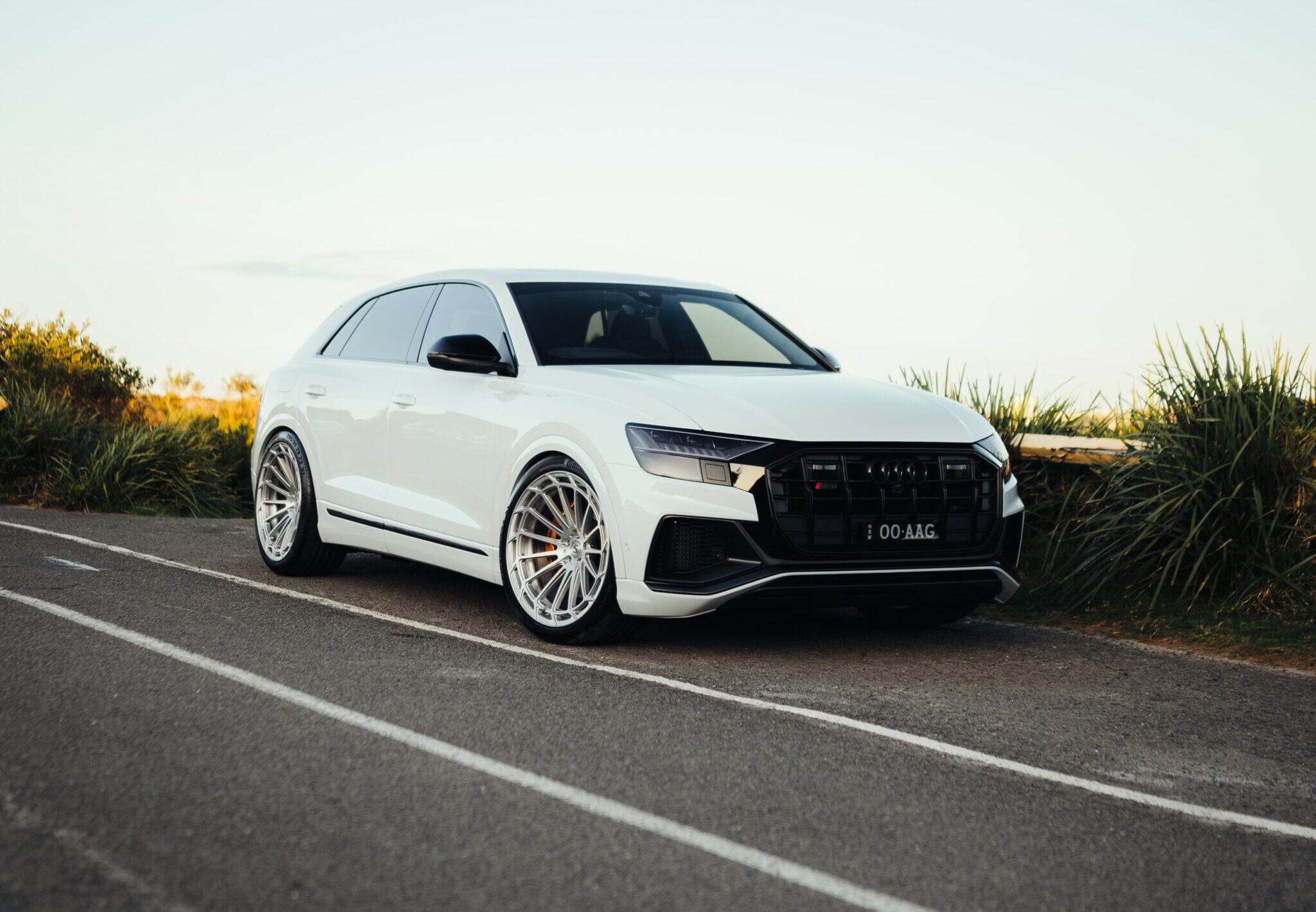 Strasse SV15FF Deep Concave Duoblock on Audi Q8 4M.1