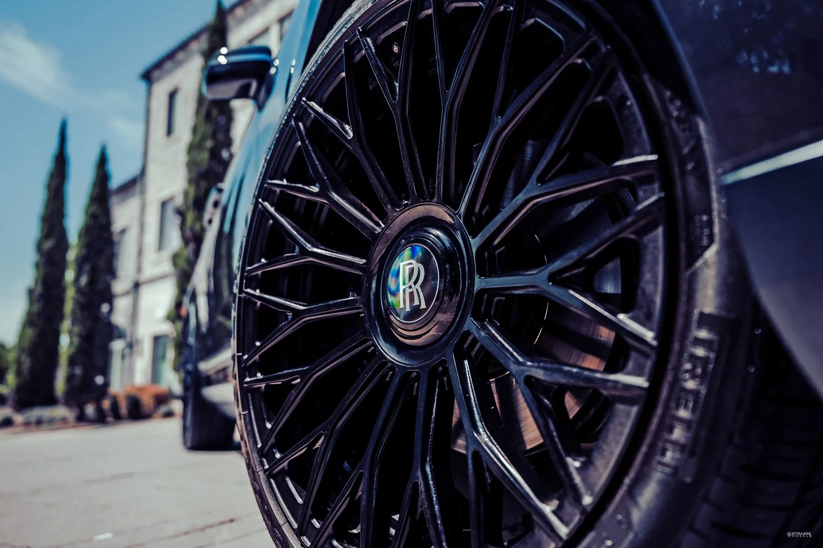 Strasse SV15M Deep Concave Duoblock RR on Rolls-Royce Cullinan.1, photo 6