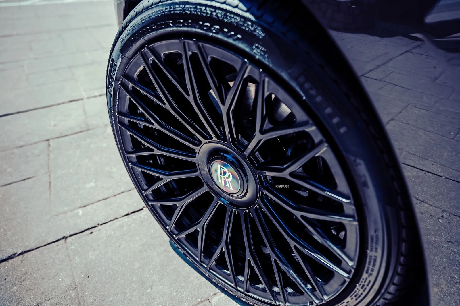 Strasse SV15M Deep Concave Duoblock RR on Rolls-Royce Cullinan.1, photo 8