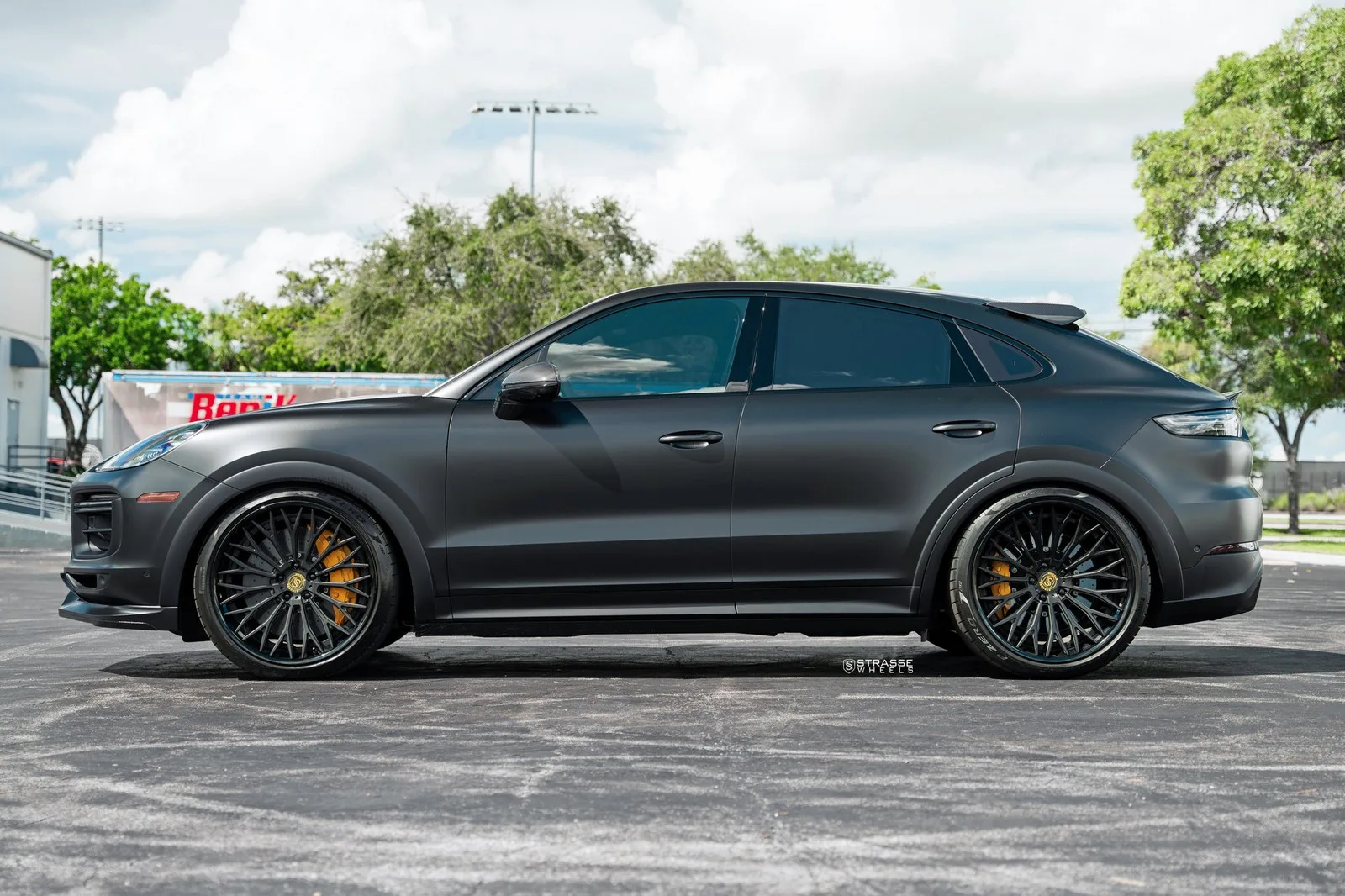 Strasse SV15M Deep Concave FS on Porsche Cayenne 9YA/E3.1, photo 5