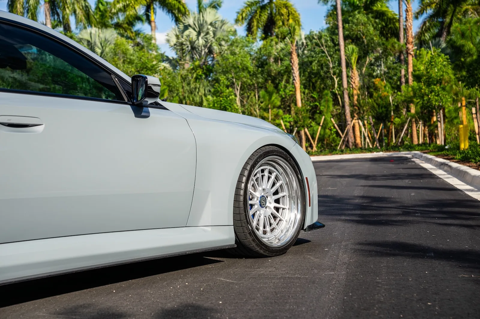 Strasse SV15R Track Series on BMW M2 G87.2, photo 7