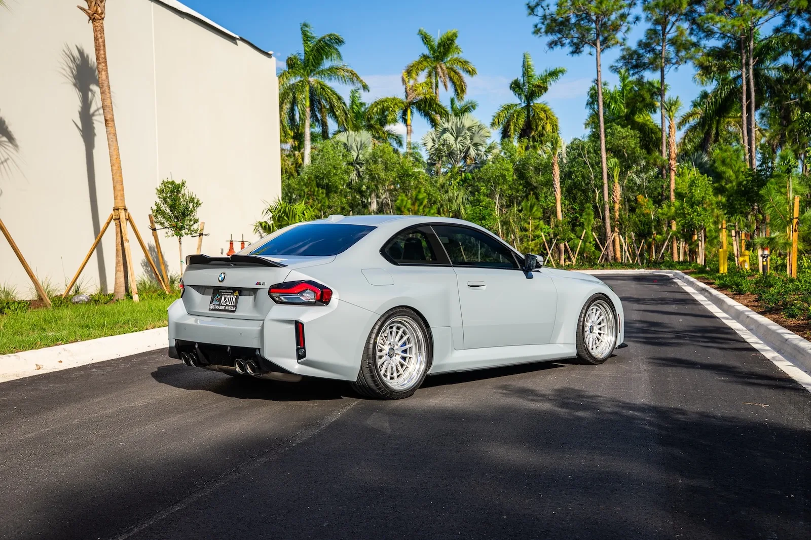 Strasse SV15R Track Series on BMW M2 G87.2, photo 10