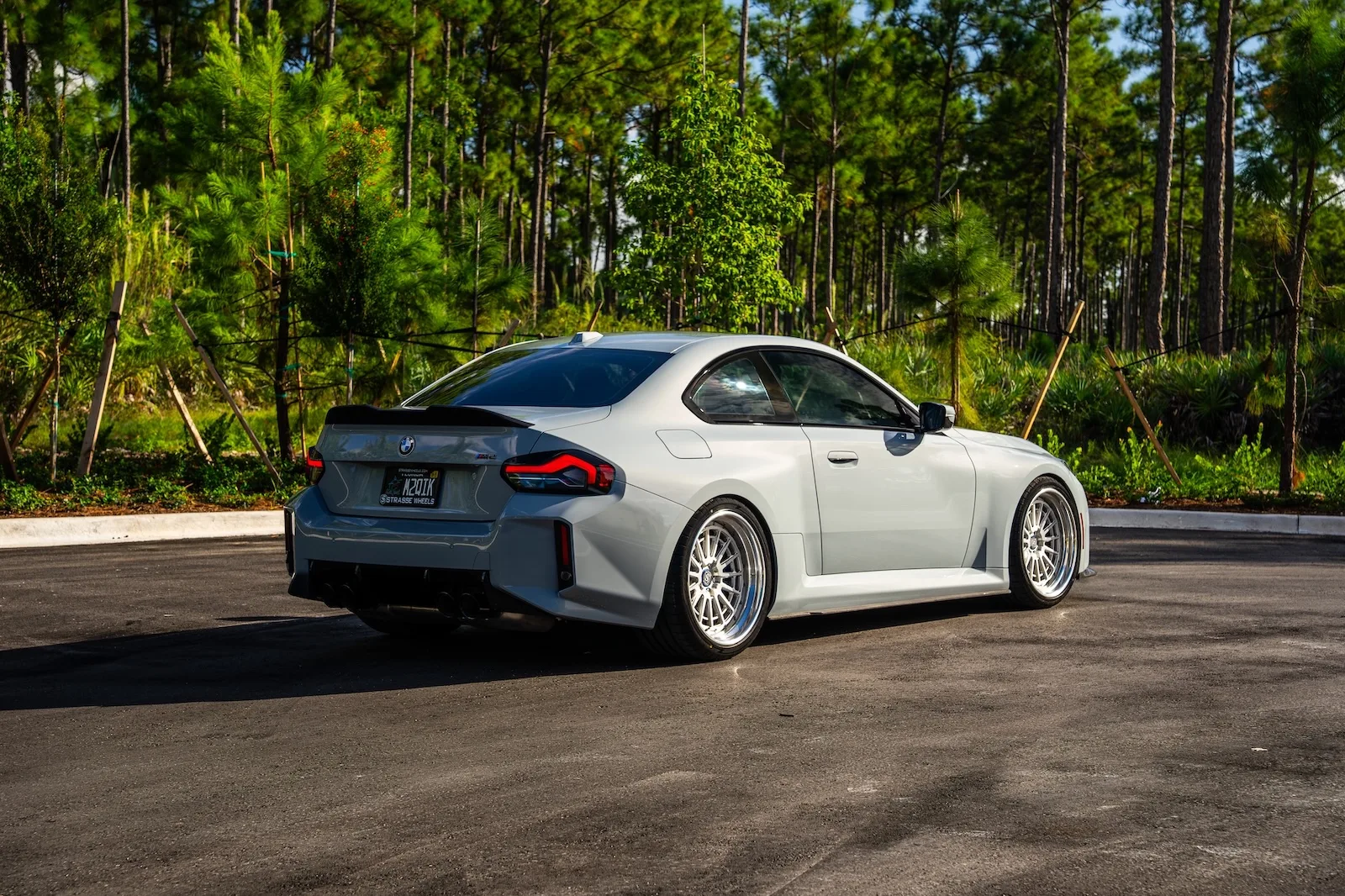 Strasse SV15R Track Series on BMW M2 G87.2, photo 2