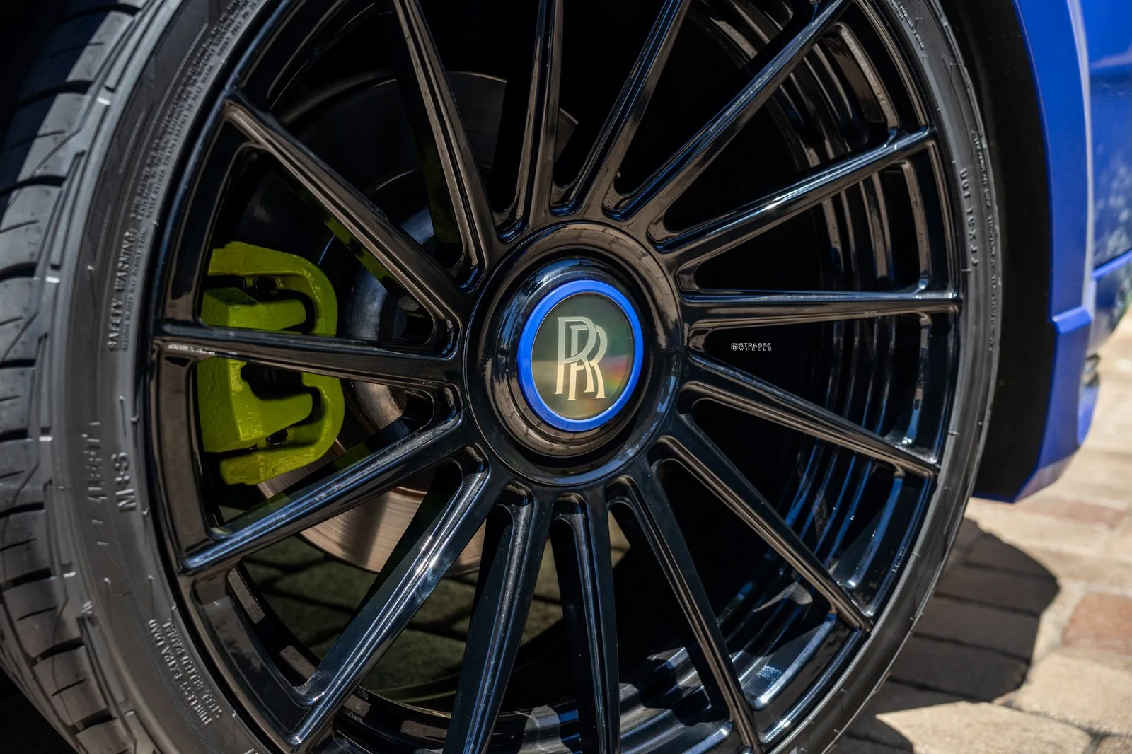 Strasse SV15T Deep Concave Duoblock RR on Rolls-Royce Cullinan.1, photo 7