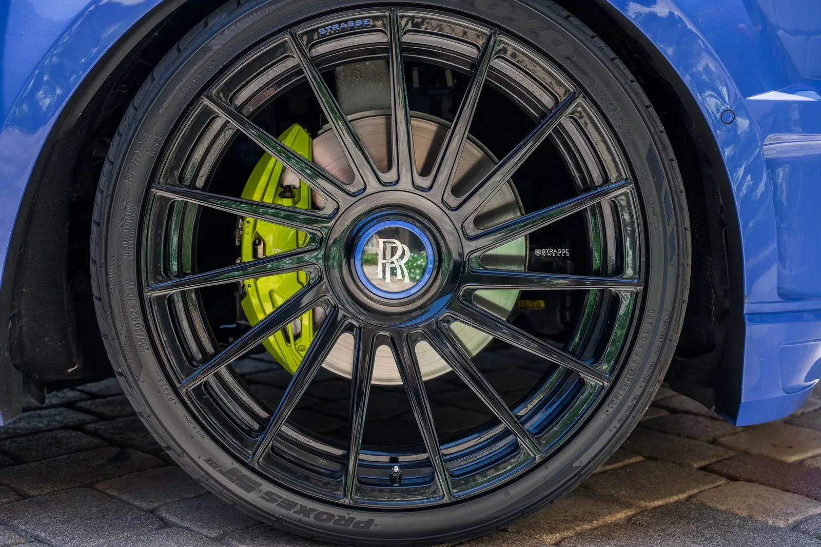 Strasse SV15T Deep Concave Duoblock RR on Rolls-Royce Cullinan.1, photo 9