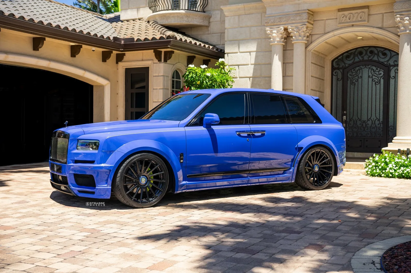 Strasse SV15T Deep Concave Duoblock RR on Rolls-Royce Cullinan.1, photo 4