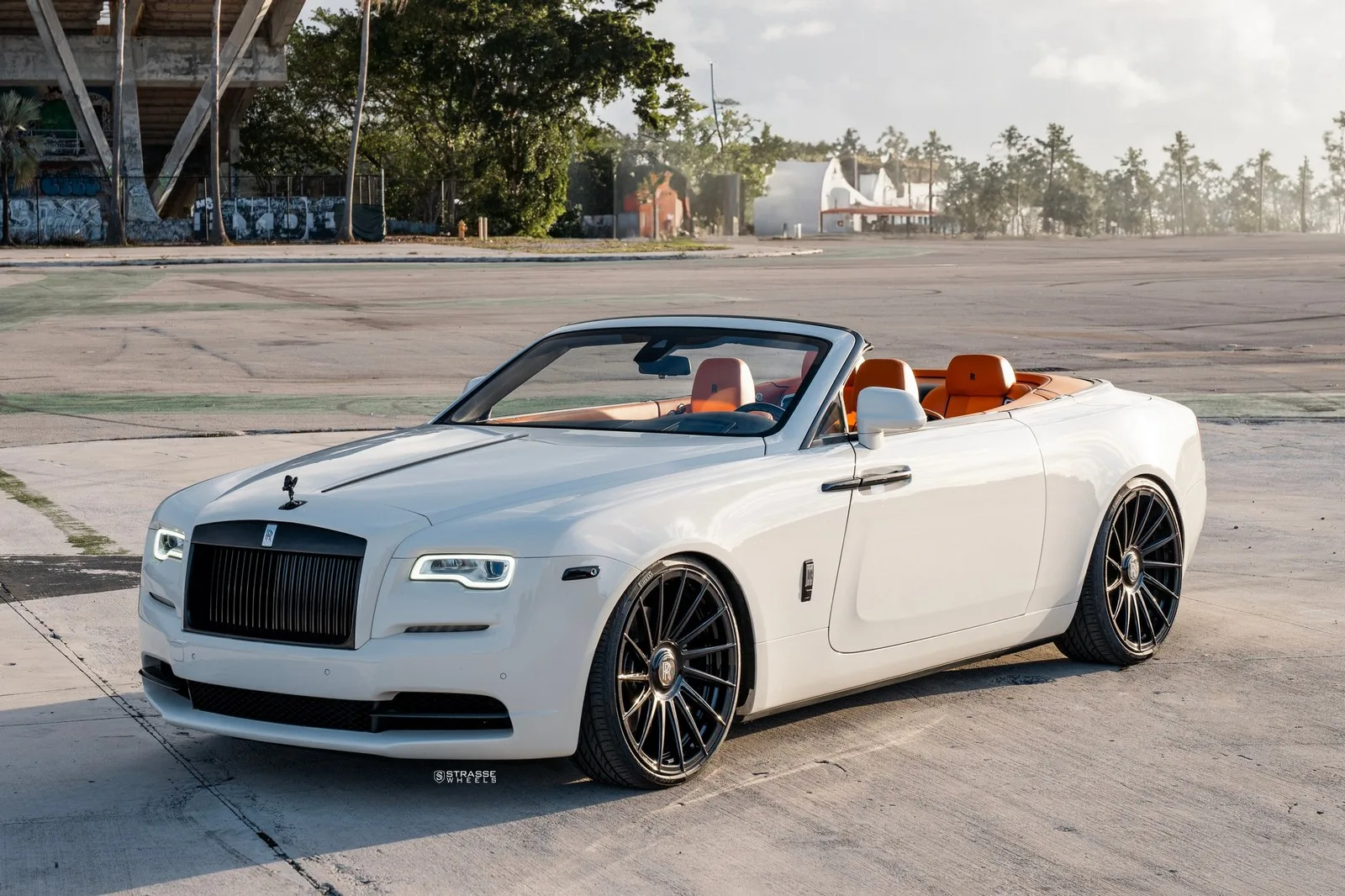 Strasse SV15T Deep Concave Duoblock RR on Rolls-Royce Dawn