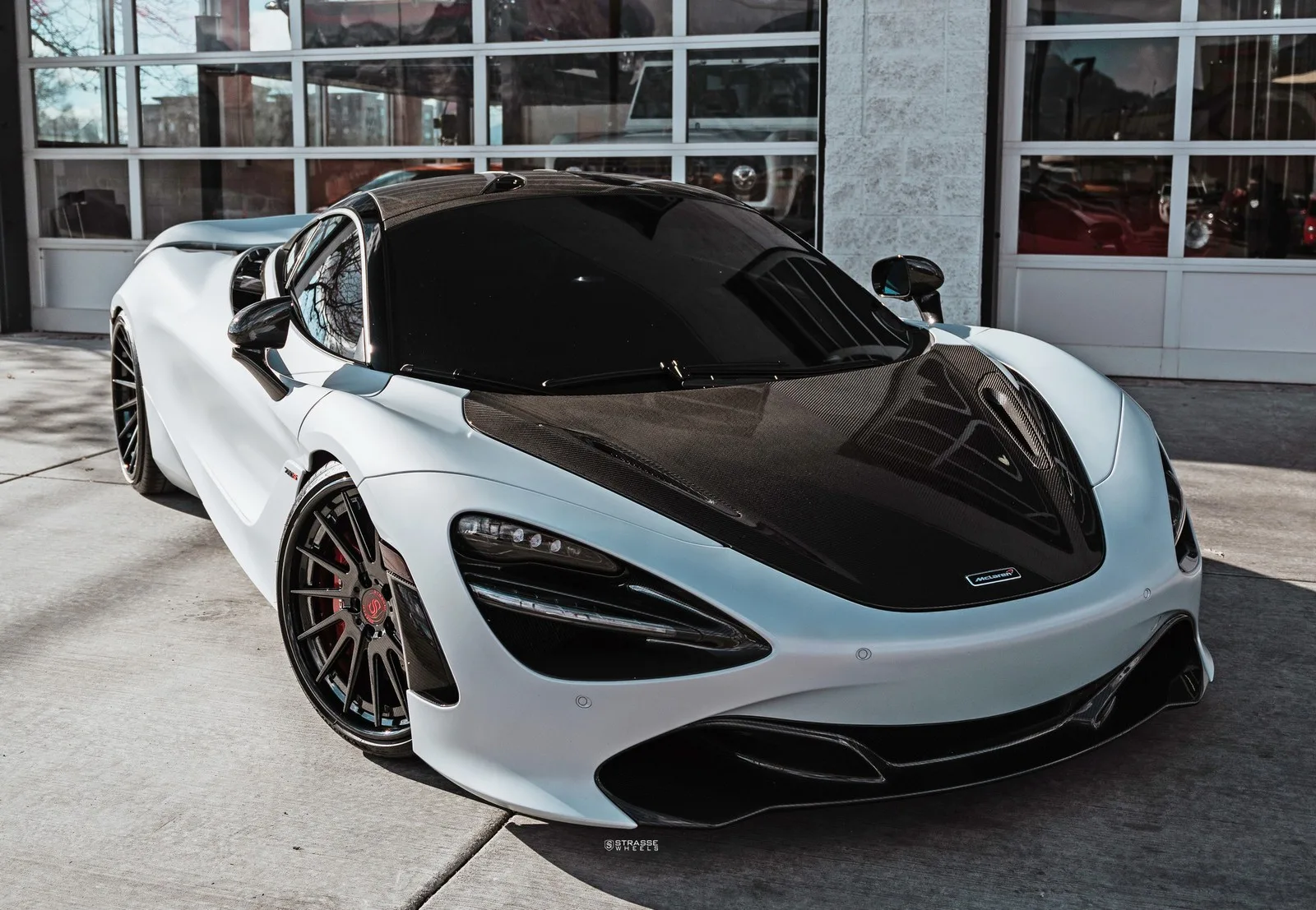 Strasse SV15T Deep Concave FS on McLaren 720S, photo 10