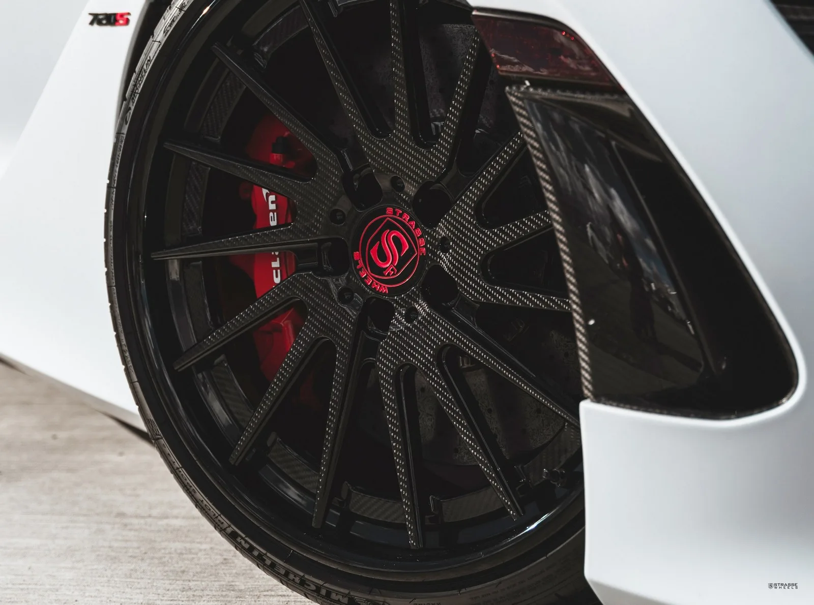 Strasse SV15T Deep Concave FS on McLaren 720S, photo 11