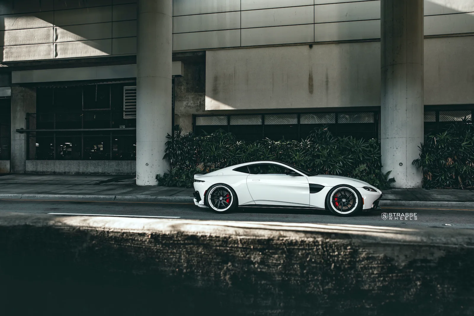 Strasse SV1T Deep Concave FS on Aston Martin Vantage (2018).1, photo 12