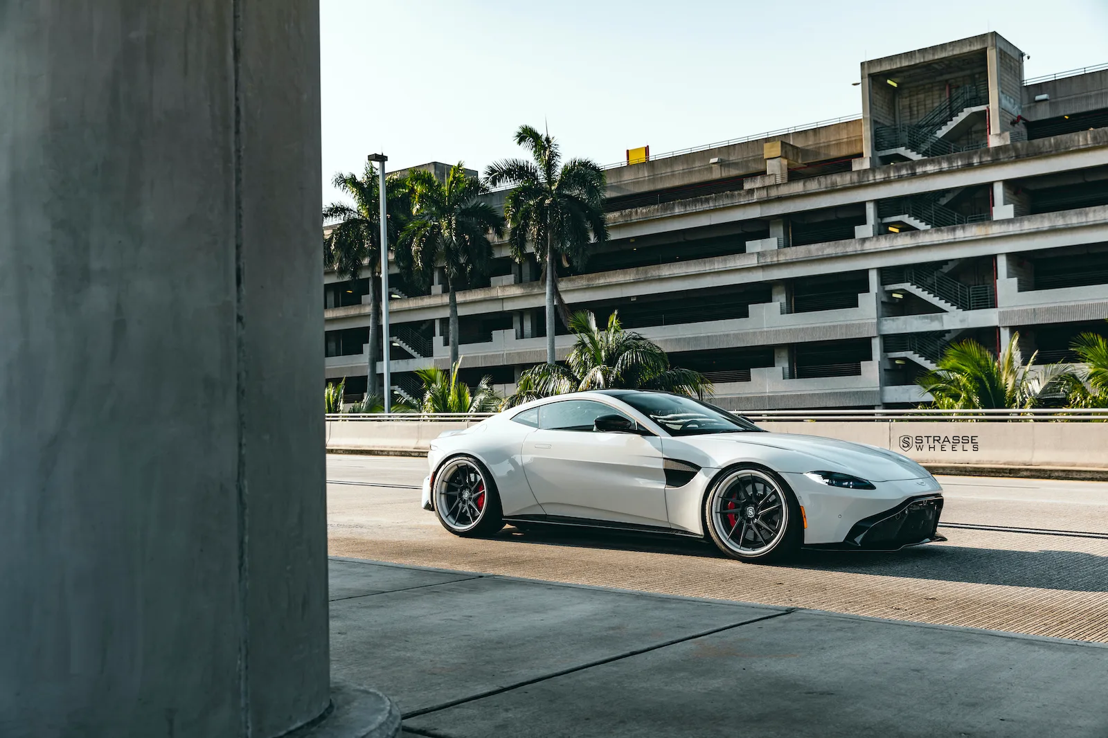 Strasse SV1T Deep Concave FS on Aston Martin Vantage (2018).1, photo 6