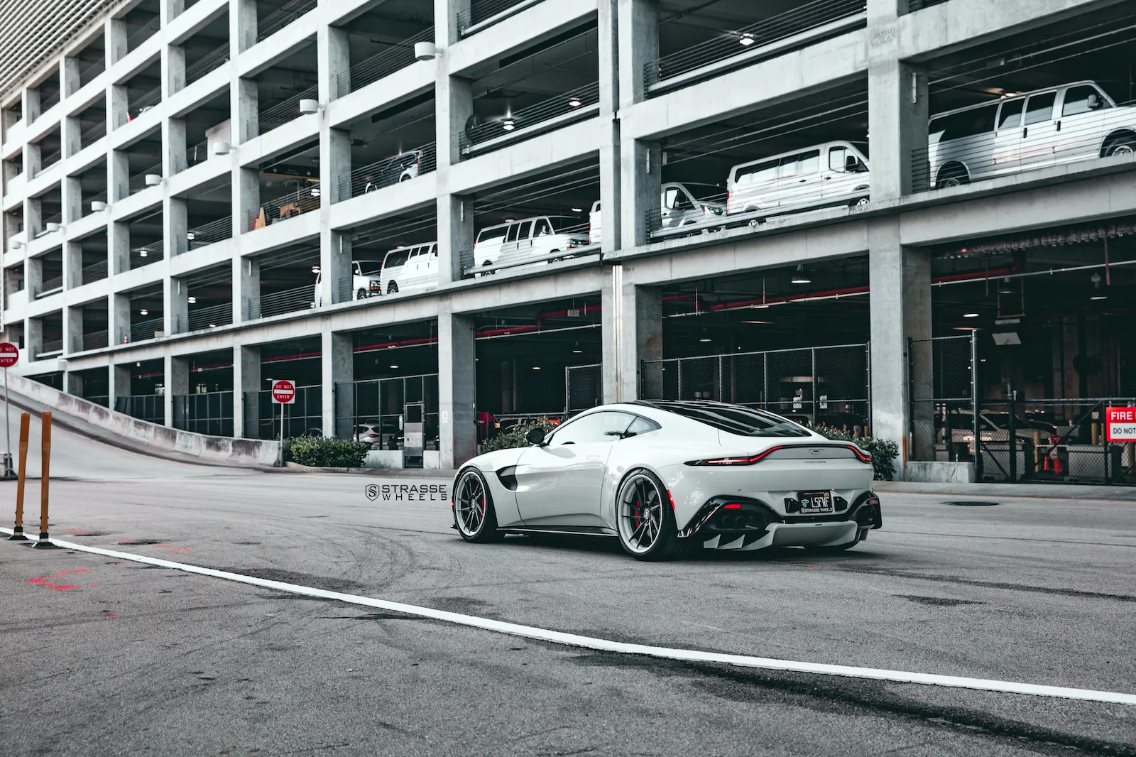 Strasse SV1T Deep Concave FS on Aston Martin Vantage (2018).1, photo 10