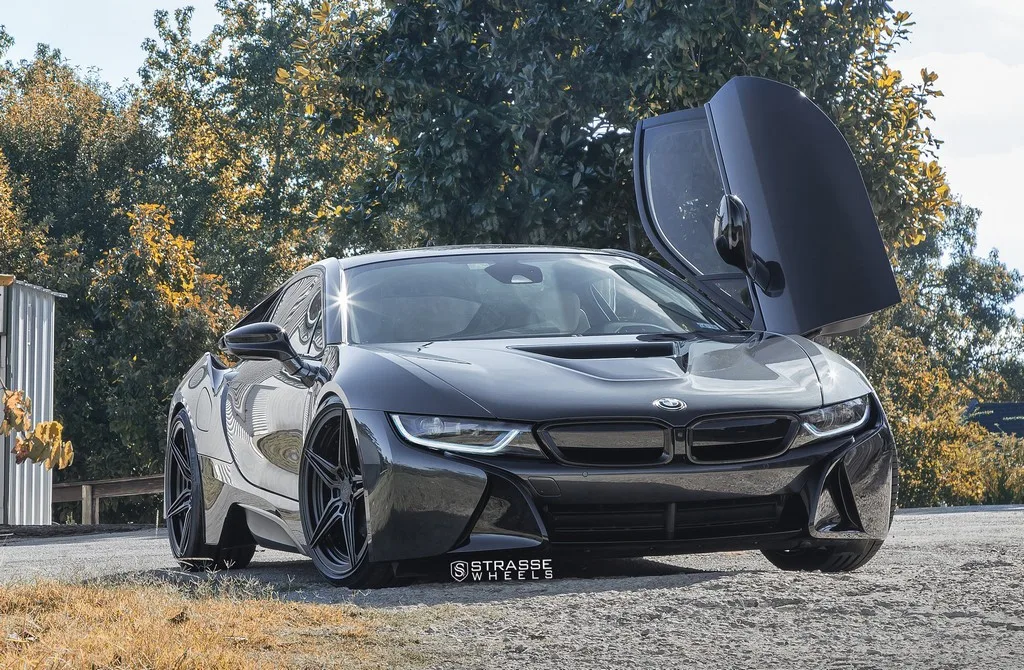 Strasse SV2 Deep Concave Duoblock on BMW i8 I12.1, photo 6