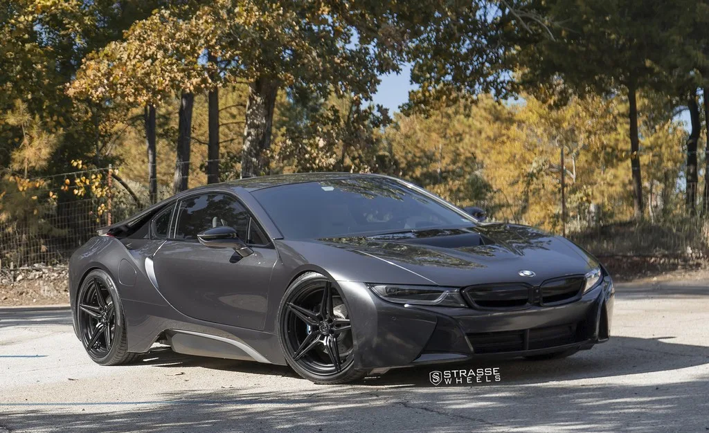 Strasse SV2 Deep Concave Duoblock on BMW i8 I12.1, photo 7