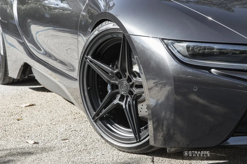 Strasse SV2 Deep Concave Duoblock on BMW i8 I12.1, photo 3