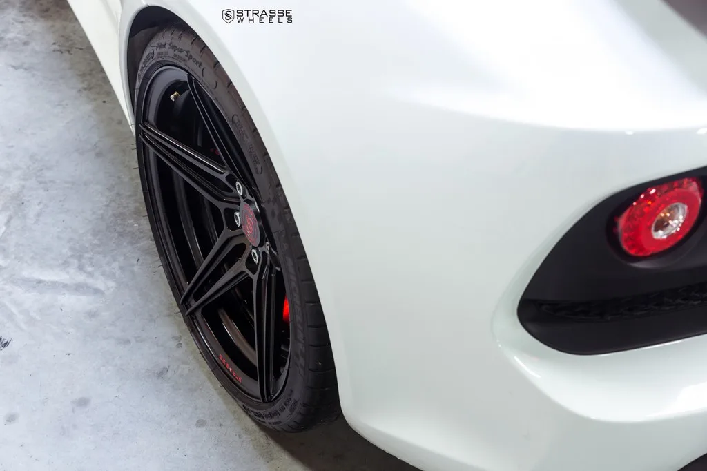 Strasse SV2 Deep Concave Duoblock on Lotus Exige S3, photo 3