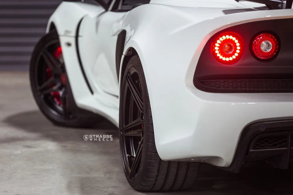 Strasse SV2 Deep Concave Duoblock on Lotus Exige S3, photo 7