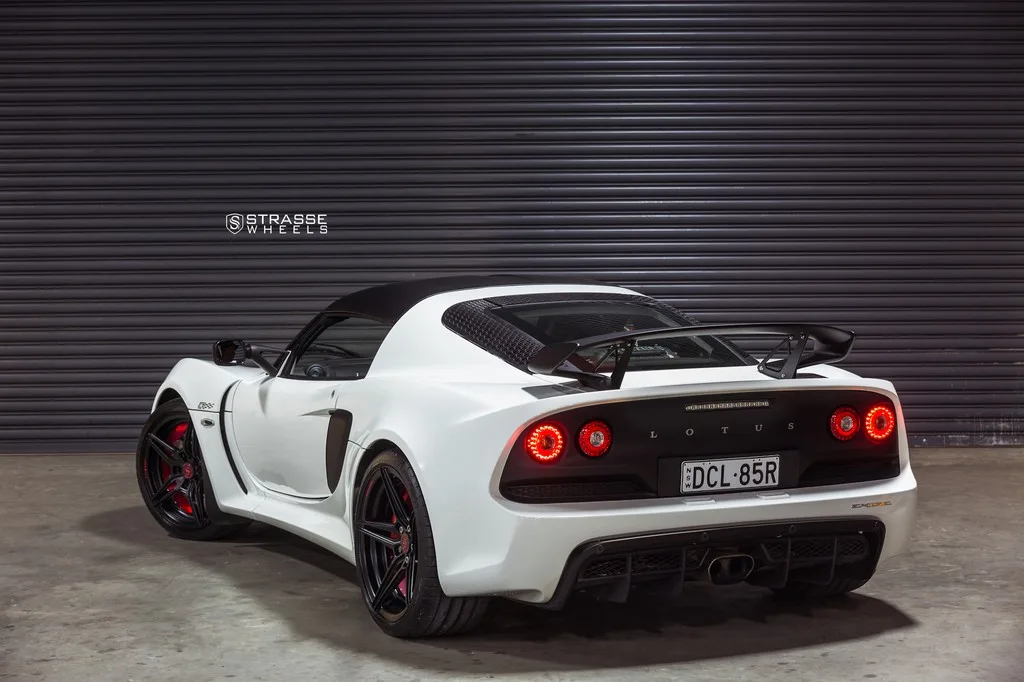 Strasse SV2 Deep Concave Duoblock on Lotus Exige S3, photo 8