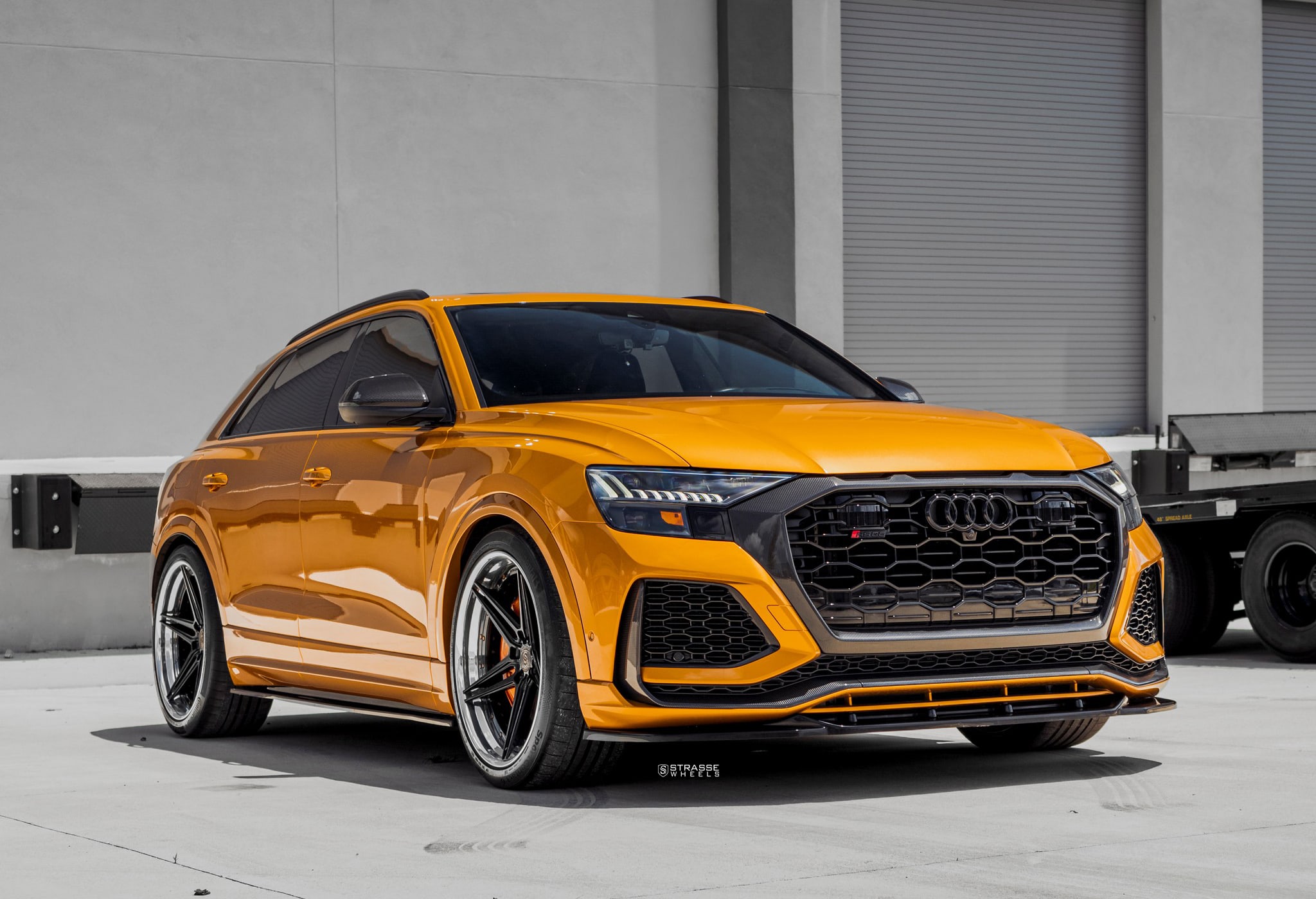Strasse SV2 Deep Concave FS on Audi Q8 4M.1, photo 4