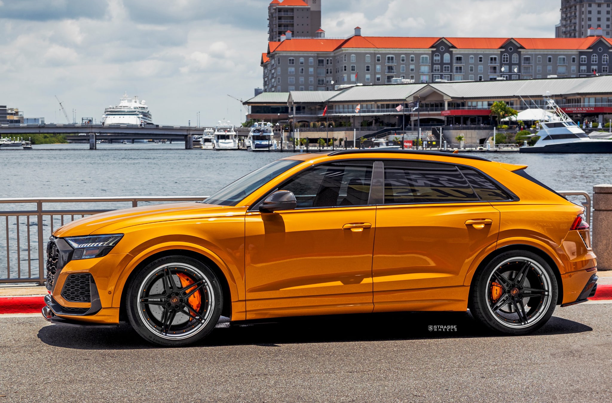 Strasse SV2 Deep Concave FS on Audi Q8 4M.1, photo 9