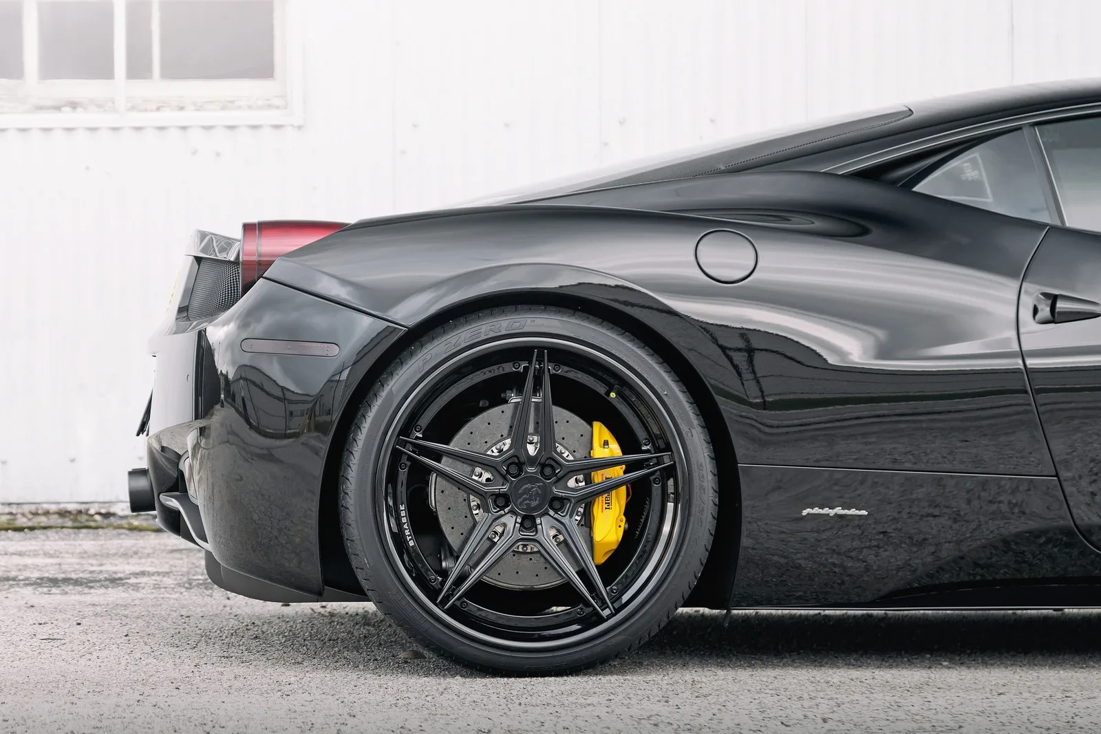 Strasse SV2 Deep Concave FS on Ferrari 458 F142, photo 5