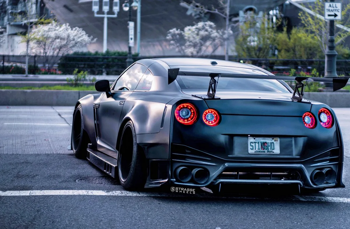 Strasse SV2 Deep Concave FS on Nissan GT-R R35.1, photo 4