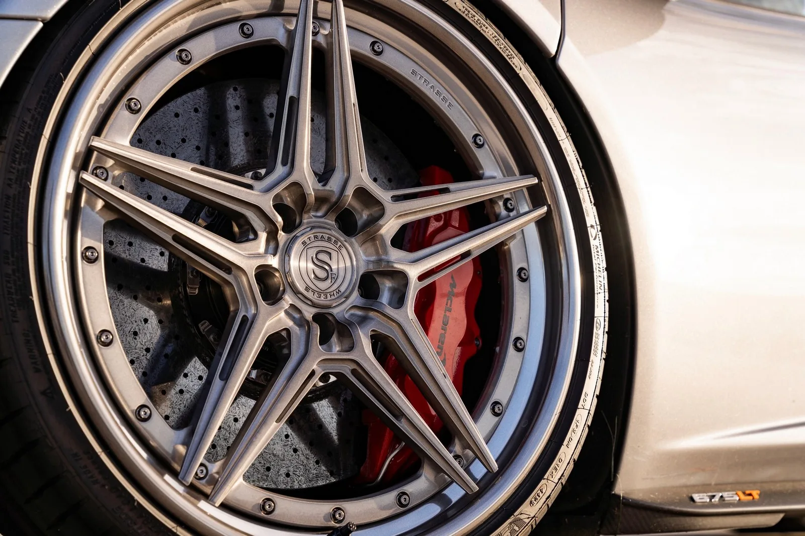 Strasse SV2-RS Deep Concave FS on McLaren 675LT, photo 6