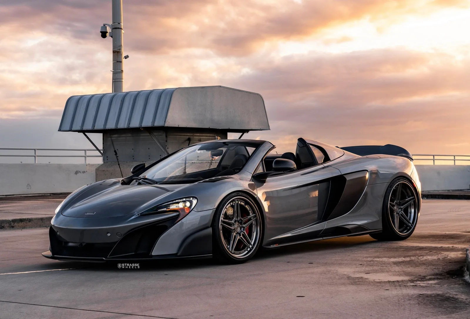 Strasse SV2-RS Deep Concave FS on McLaren 675LT, photo 12
