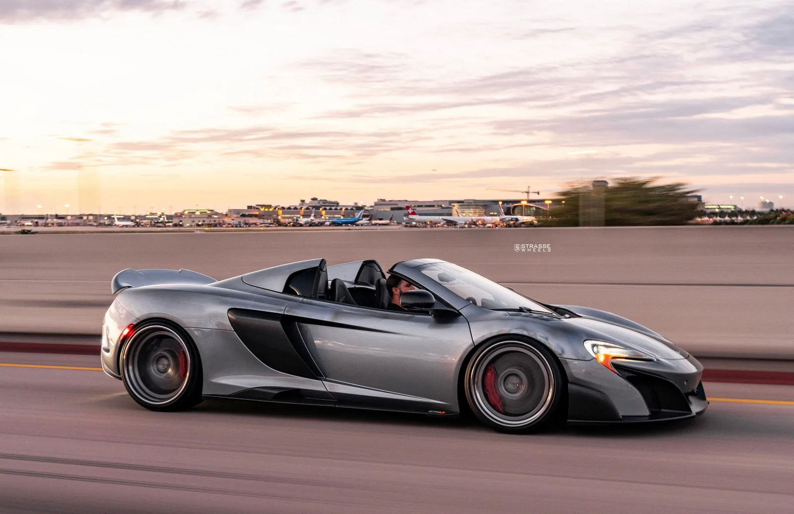 Strasse SV2-RS Deep Concave FS on McLaren 675LT, photo 8