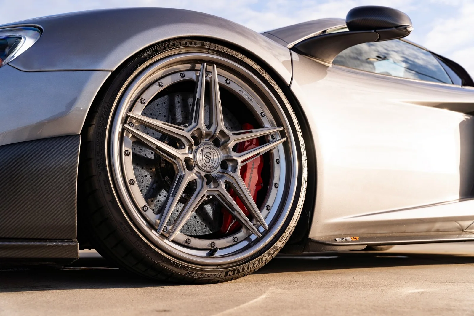Strasse SV2-RS Deep Concave FS on McLaren 675LT, photo 2