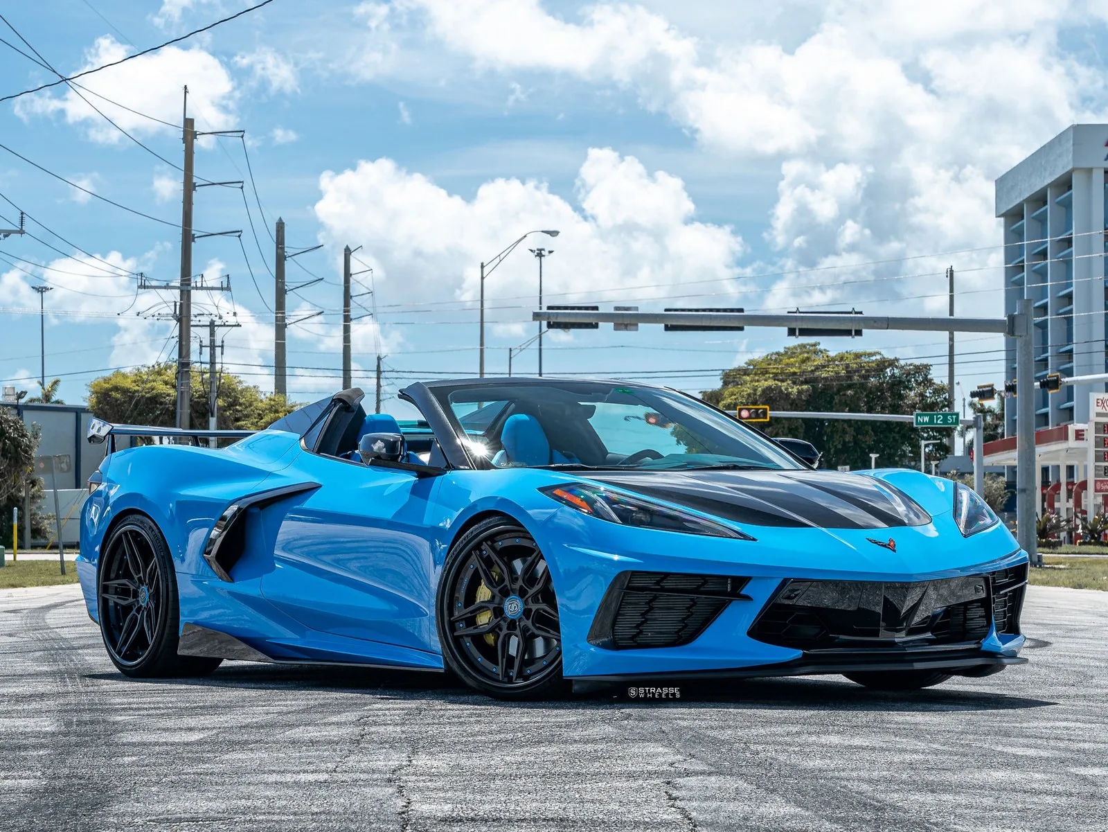 Strasse SV2-RS Deep Concave FS on Chevrolet Corvette C8, photo 2
