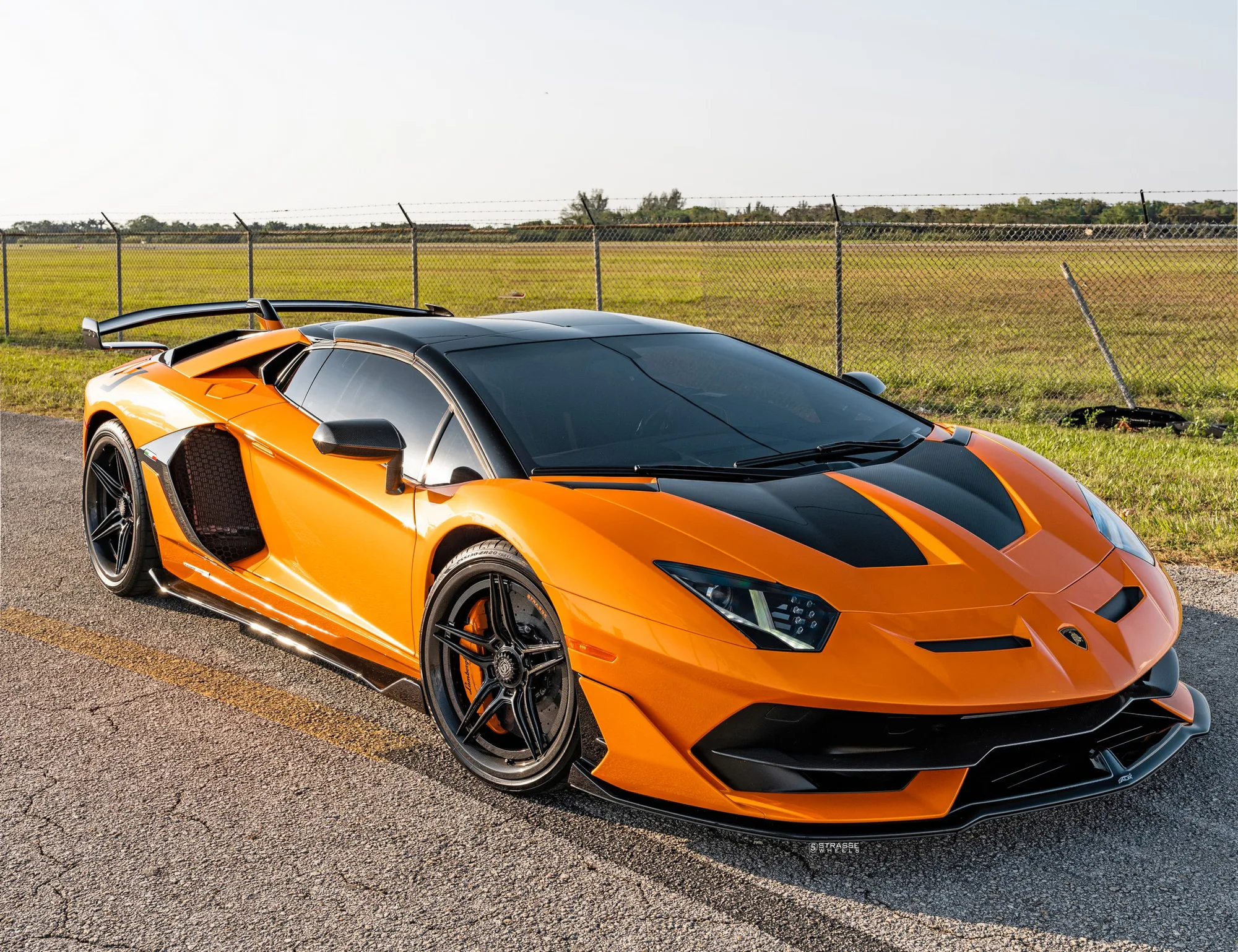 Strasse SV2 Ultralight Carbon on Lamborghini Aventador First Gen.2, photo 10