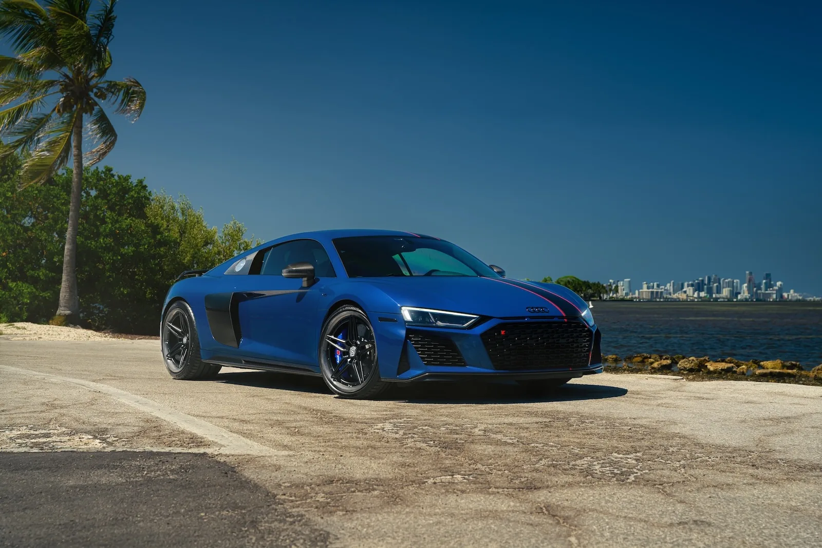 Strasse SV2 Ultralight Carbon on Audi R8 Type 4S.2, photo 4