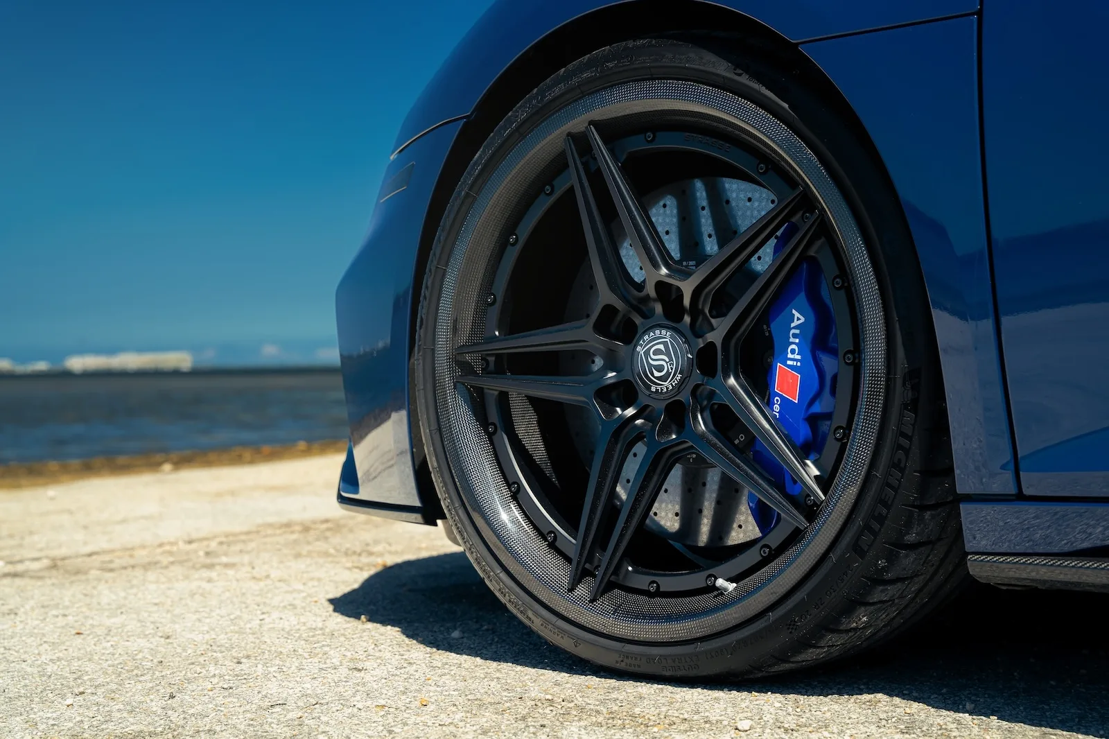 Strasse SV2 Ultralight Carbon on Audi R8 Type 4S.2, photo 11