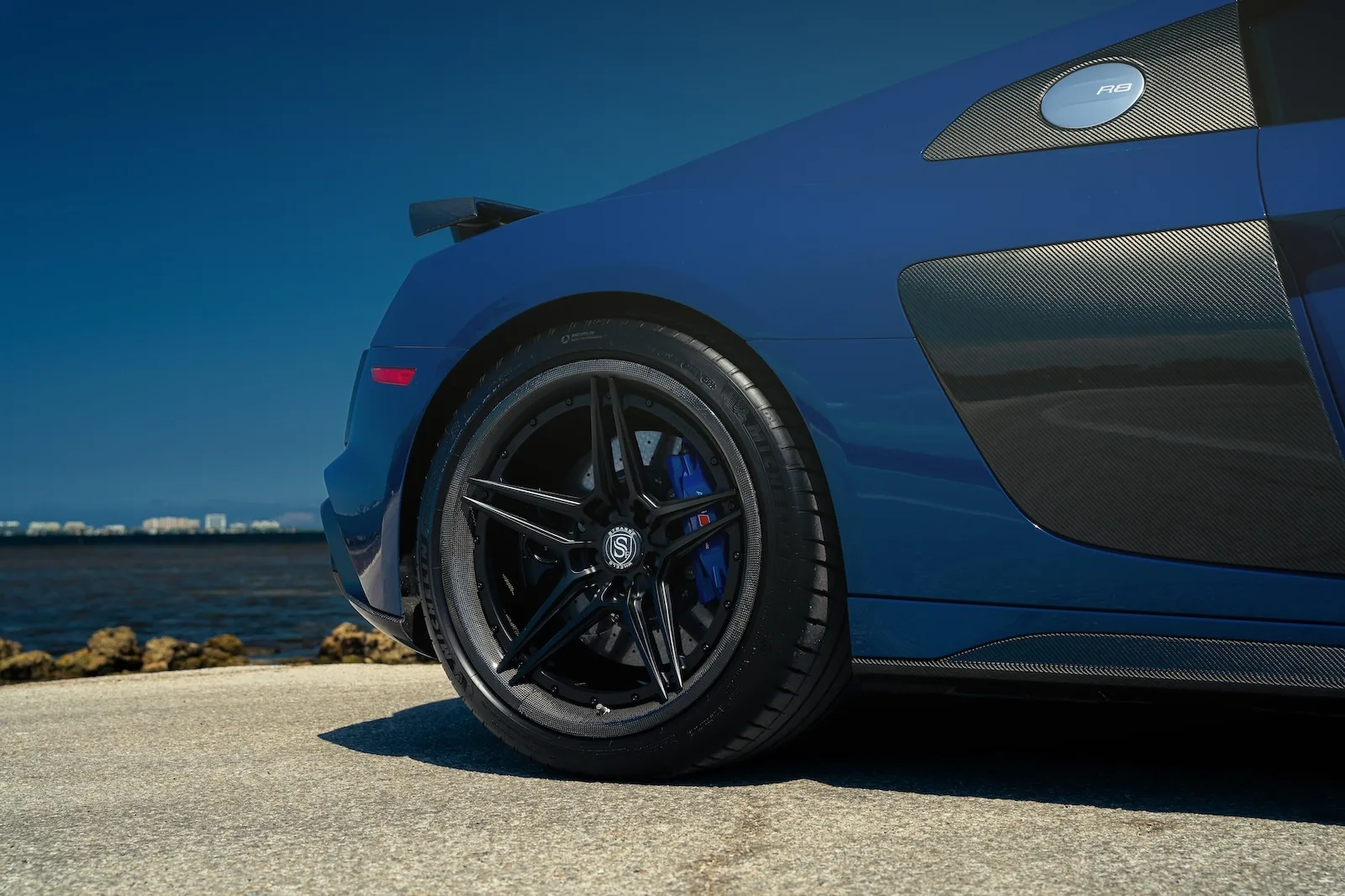 Strasse SV2 Ultralight Carbon on Audi R8 Type 4S.2, photo 9