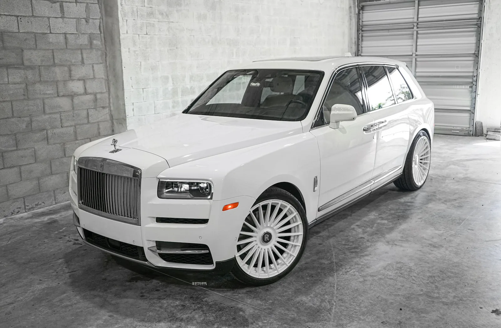 Strasse SV20 Deep Concave Duoblock RR on Rolls-Royce Cullinan.1, photo 10