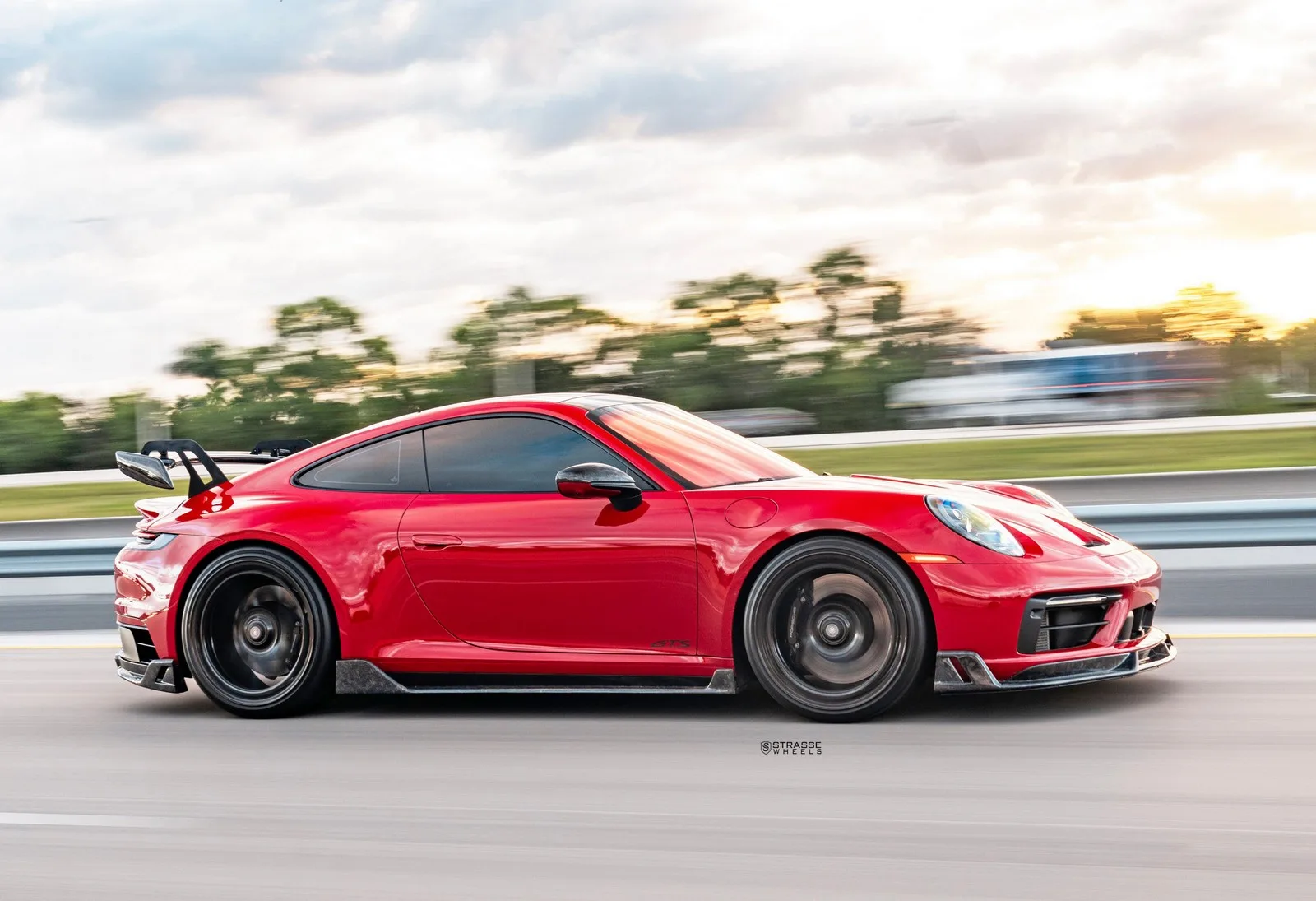 Strasse SV20FF Aero Duoblock on Porsche 911 992.1, photo 12